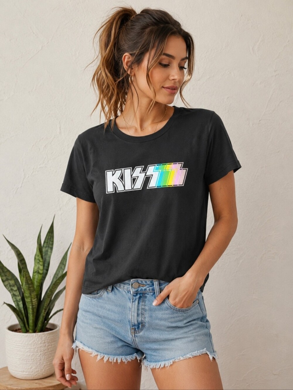 KISS Rainbow Logo Graphic Rock Band Tee Pigment Black Boxy Shirt NWT Large